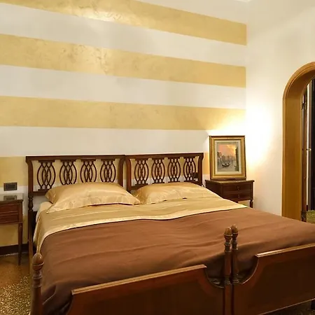 Hotell Venice Grand Canal Terrace *