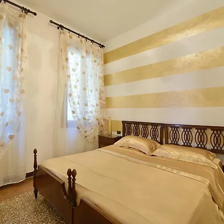 Grand Canal Terrace البندقية