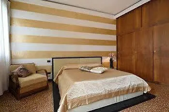 Venice Grand Canal Terrace Hotel